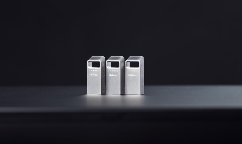 DTMC3G2/128GB 6