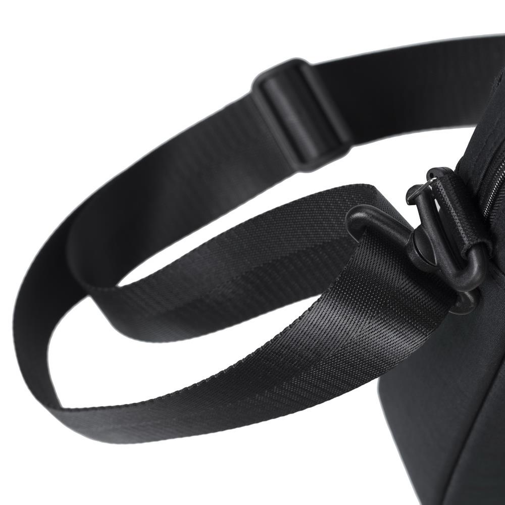 8335BLACK 5