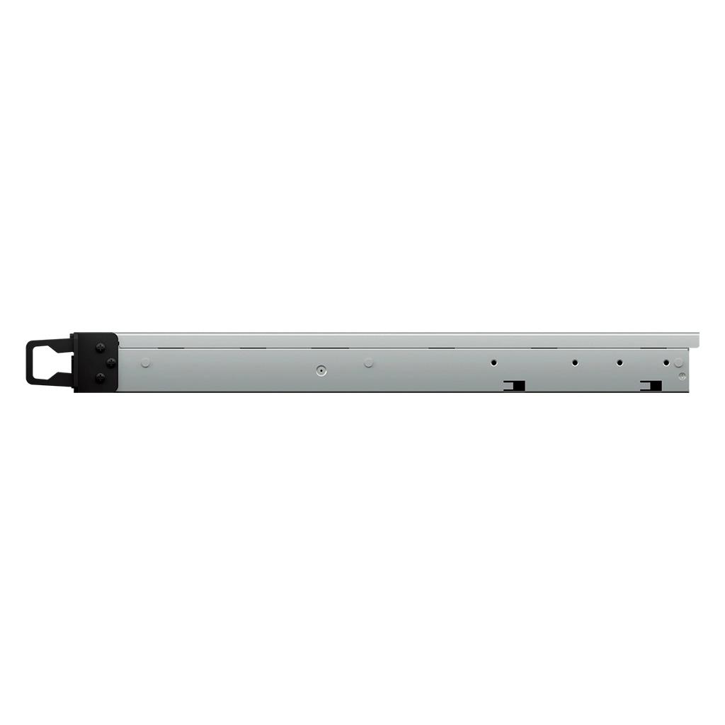 RS826+ 3